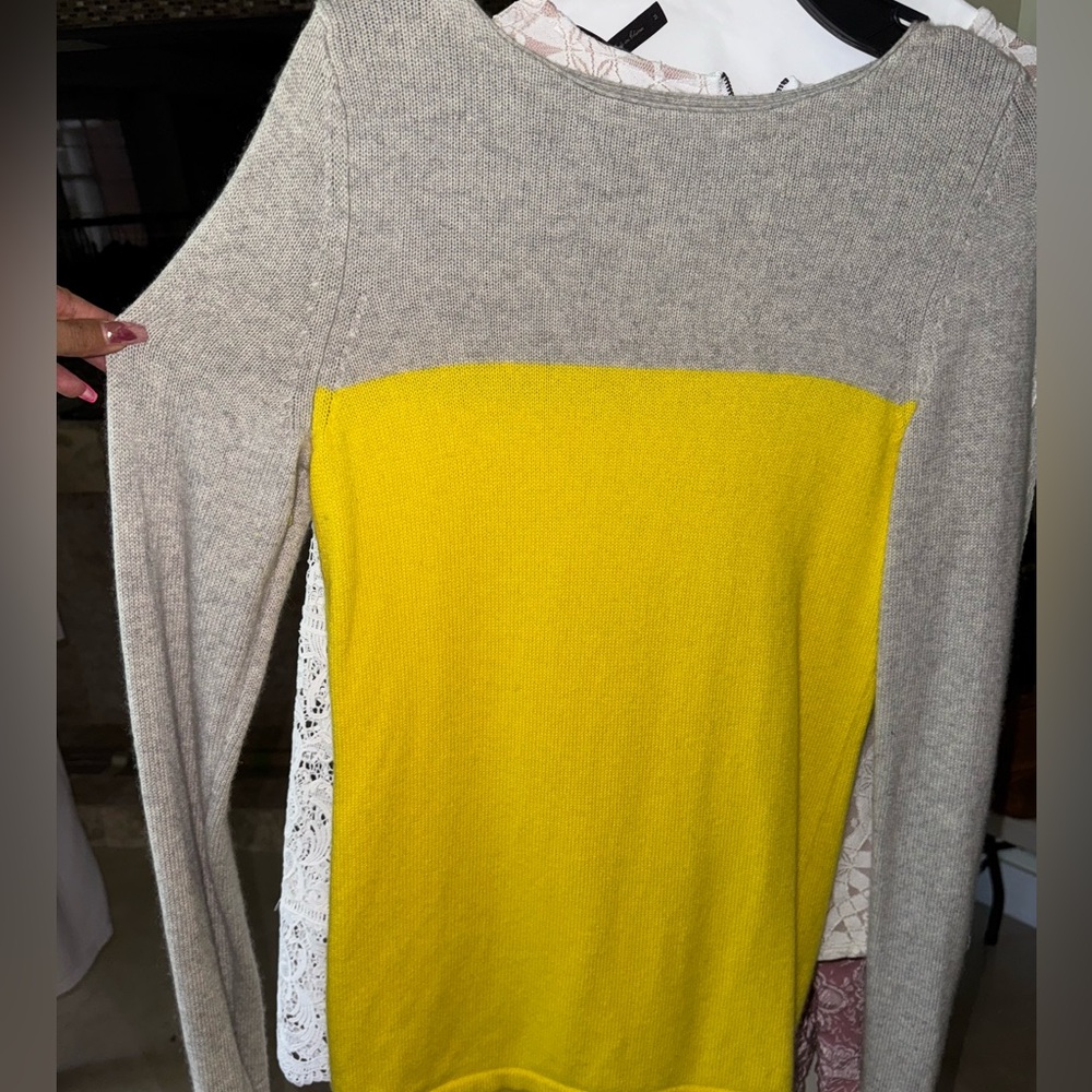 Banana Republic Gray and Yellow Crew Neck Sweater